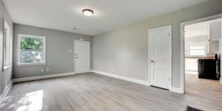 Freshly Updated 3 Bedroom House Gallery 4
