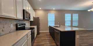 Coming Soon! Gorgeous Townhome For Rent in Horizon West Winter Garden  just west of Disney off the 429 located in the Highland Ridge subdivision! Gallery 7