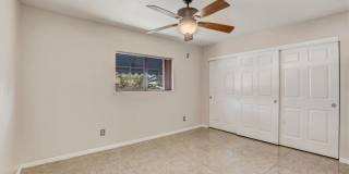 Upgraded 2 bedroom 2 bath upstairs condo Gallery 29