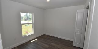 3393 Fergus St Gallery 20
