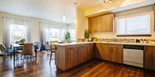 Discovery West Apartments Gallery 15