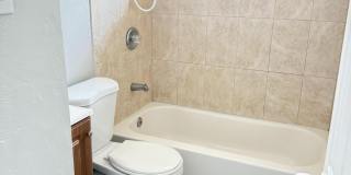 548 S Caroline Street Gallery 8