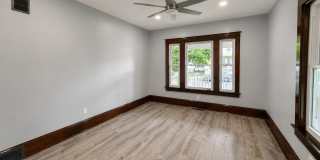 832 Thomas Street Gallery 5