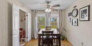 1435 CROFTON Parkway Gallery 10