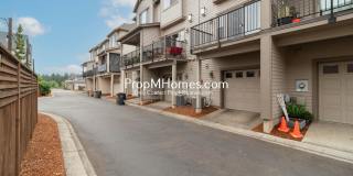 Spacious Villebois Townhome with Bonus Space! Spacious Villebois Townhome with Bonus Space! Gallery 25