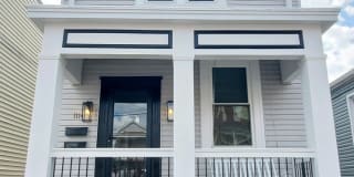 1114 Columbia Street - 2 Gallery 1