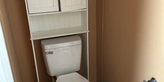 Spacious 4-Bedroom/2-Bath Mobile Home-Great Location!  Minutes to Eglin Air Force Base Gallery 11