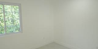 2623 E Maureen St Gallery 30