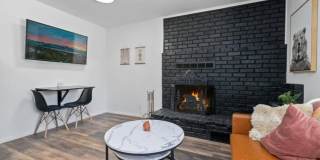 Cozy, Fully Furnished, One Bedroom One Bathroom Rental Minutes Away from the Big Bear Lake Front! Gallery 9