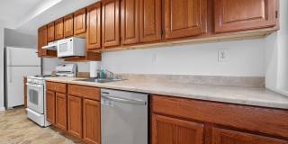 Updated 3‑Bed, 2‑Bath Home with New Flooring in a Walkable Community Gallery 24