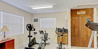 100 Shore Court Gallery 60