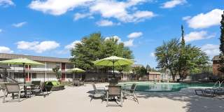 Olivo Square Apartments Gallery 24