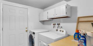 Park Meadows - Brand New Carpeting! Landscaping Included! Gallery 18