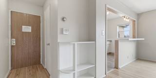 Uptown West Apartments Gallery 22