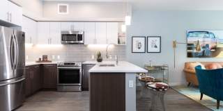 Axis Oakland Gallery 19