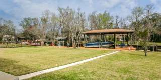 Waterfront Luxury Living – 4 Bed / 3 Bath – Over 2,600 Sq Ft Gallery 52