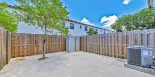 11854 SW 246th Ln Gallery 3