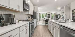 323 Sammon Way Gallery 12
