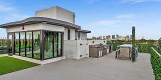 2100 Miami Rd Gallery 28