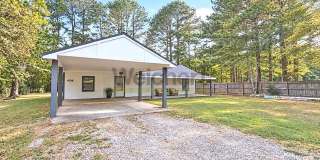 Spacious 4bed/2bath house Gallery 1