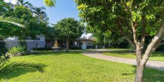 1110 NE 100th St Gallery 1