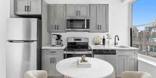 89 Seventh Avenue South Gallery 3