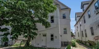 2206 Main Street Gallery 34