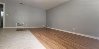 5240 NE 14th Way Gallery 3