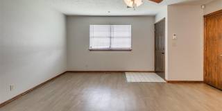 1204 N Crawford Avenue Gallery 5