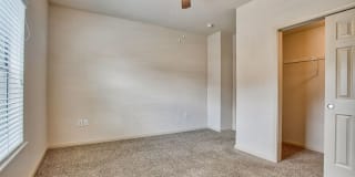 Mission Oaks Apartment Homes Gallery 9