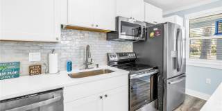 6892 GULF WINDS Drive Gallery 10