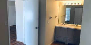 10038 Twin Lakes Dr Gallery 6