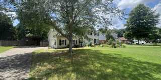 915 Highland Drive Gallery 32