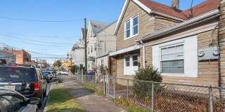 503-505 12th Avenue 505 Gallery 15