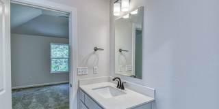 Move In Special: August Rent Free! Gallery 17