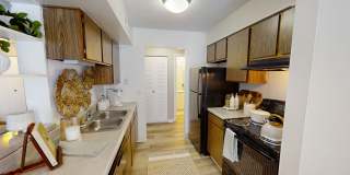 Pebble Point Apartments Gallery 1