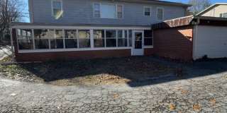 706 West Lee Road Gallery 1