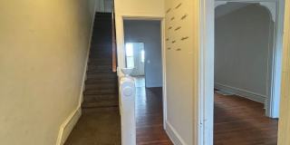 Spacious 3 bedroom uptown, Harrisburg Gallery 4