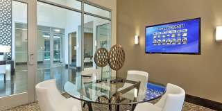 The Circuit Gallery 34