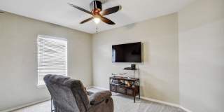 21715 Prospect Hl Gallery 23