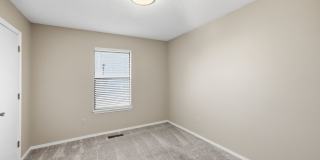 Charming 3 bed, 2 bath home in desirable Indian Springs area Gallery 24