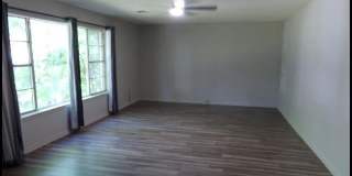 701 N Buchanan Gallery 3