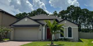 Gorgeous home in the Gated Community of Sawgrass Lakes Gallery 1