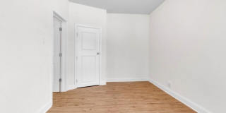 15 Highland Ave Gallery 12
