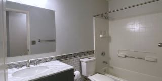 5103 Charter Court Gallery 29