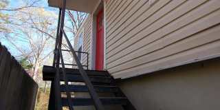 3206-3210 Gallery 7
