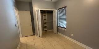 Midtown 2/1 All Utilities/Internet Included Gallery 4