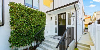 Gorgeous 3 bed 3.5 bathroom home available month to month in the highly desired city of Corona Del Mar. Gallery 43