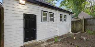 498 Connally Street SE Gallery 23