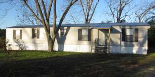 2 Bedroom Mobile Home in Ray City Gallery 1